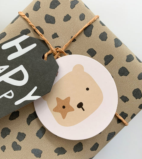 Sustainable Gift Wrapping: How to Wrap Gifts More Thoughtfully