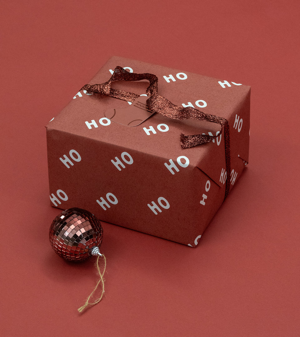 Ho Ho Ho wrapping paper (mulled wine)