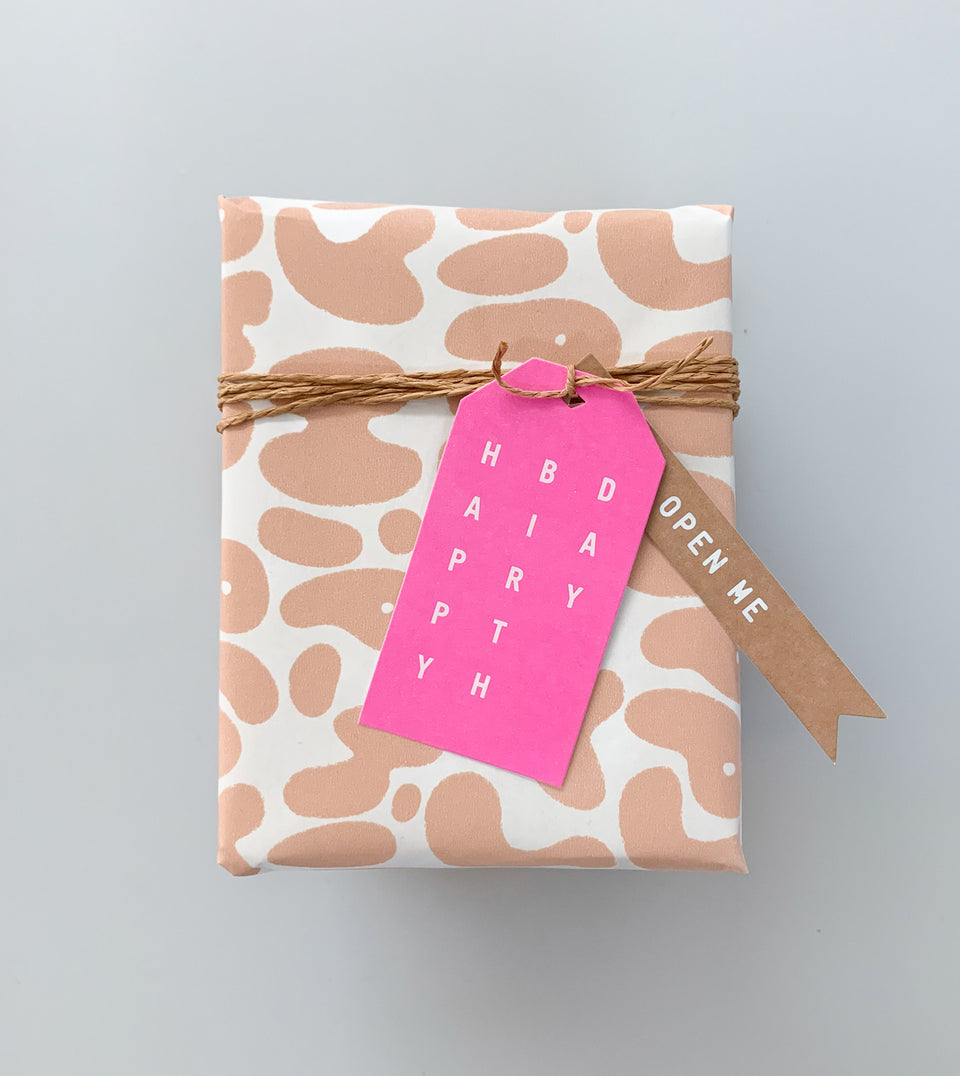 Happy Days wrap (toffee, white)