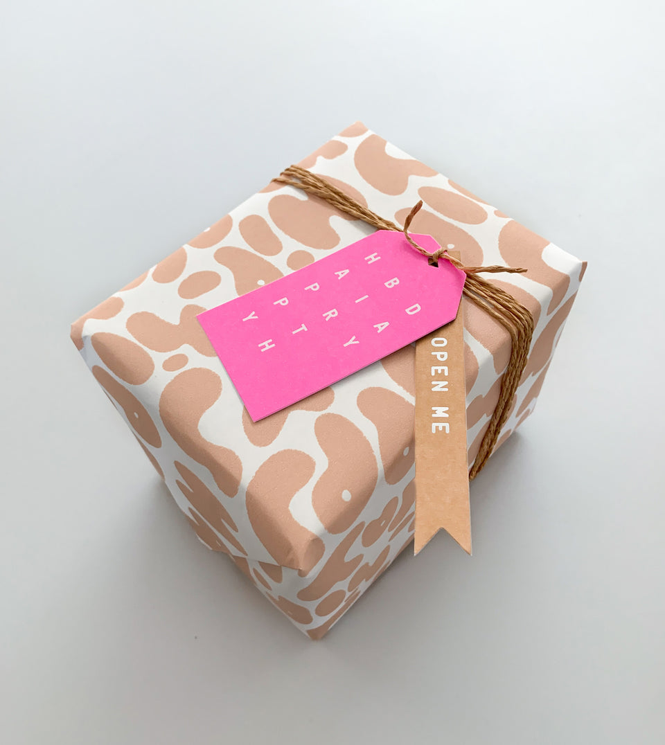 Happy Days wrap (toffee, white)